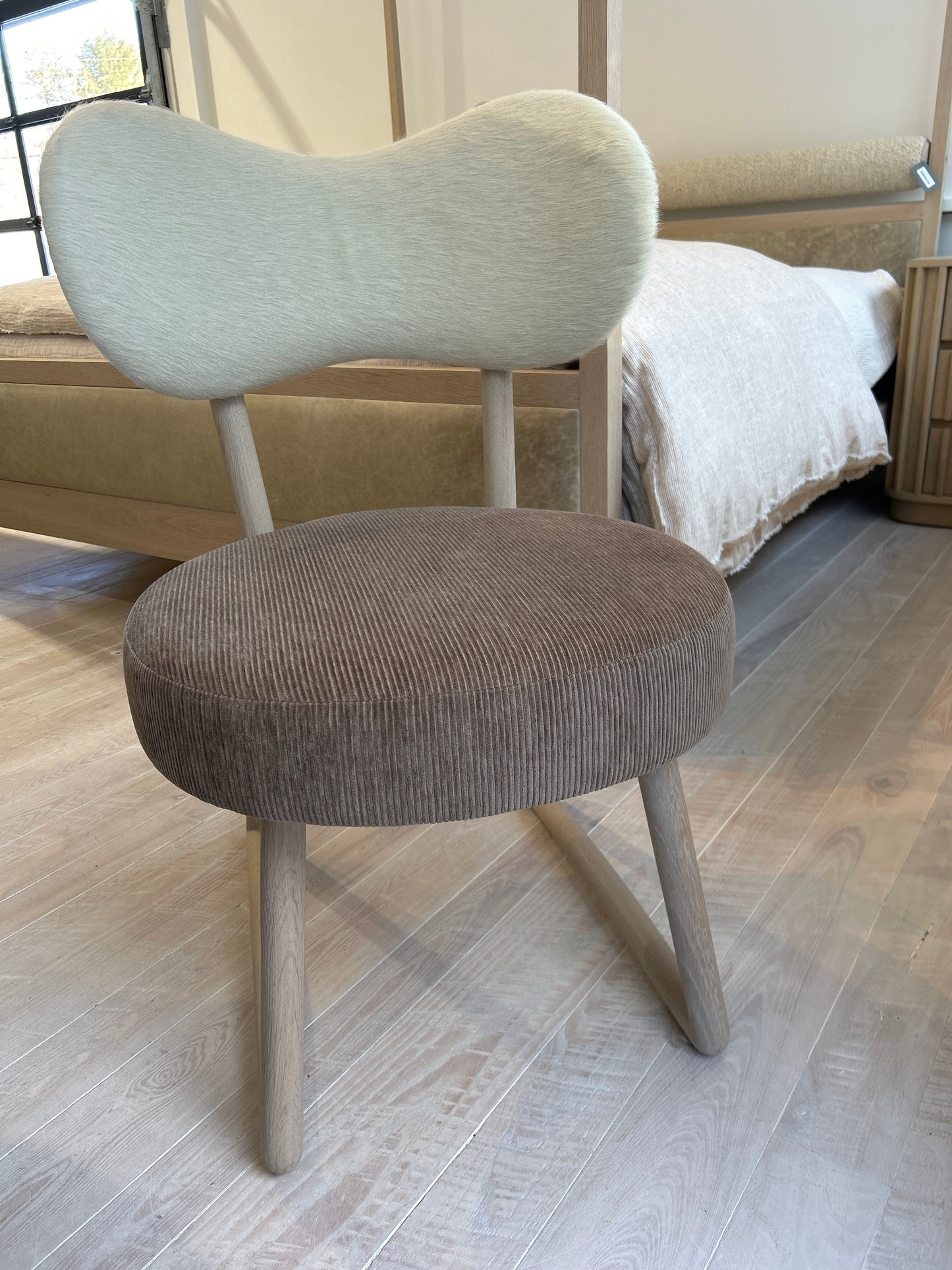 Snug Dining Chair