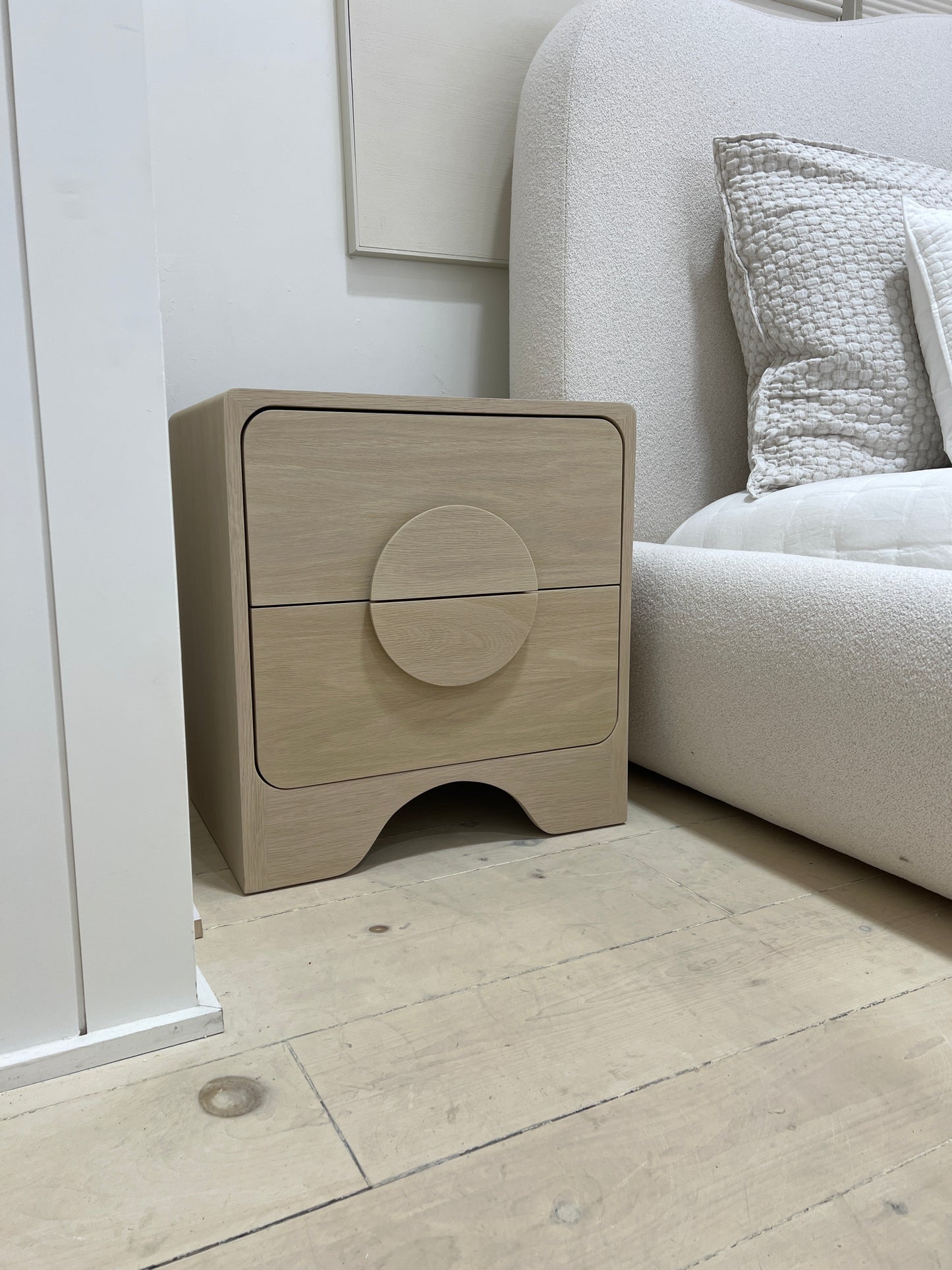 Mia Nightstand