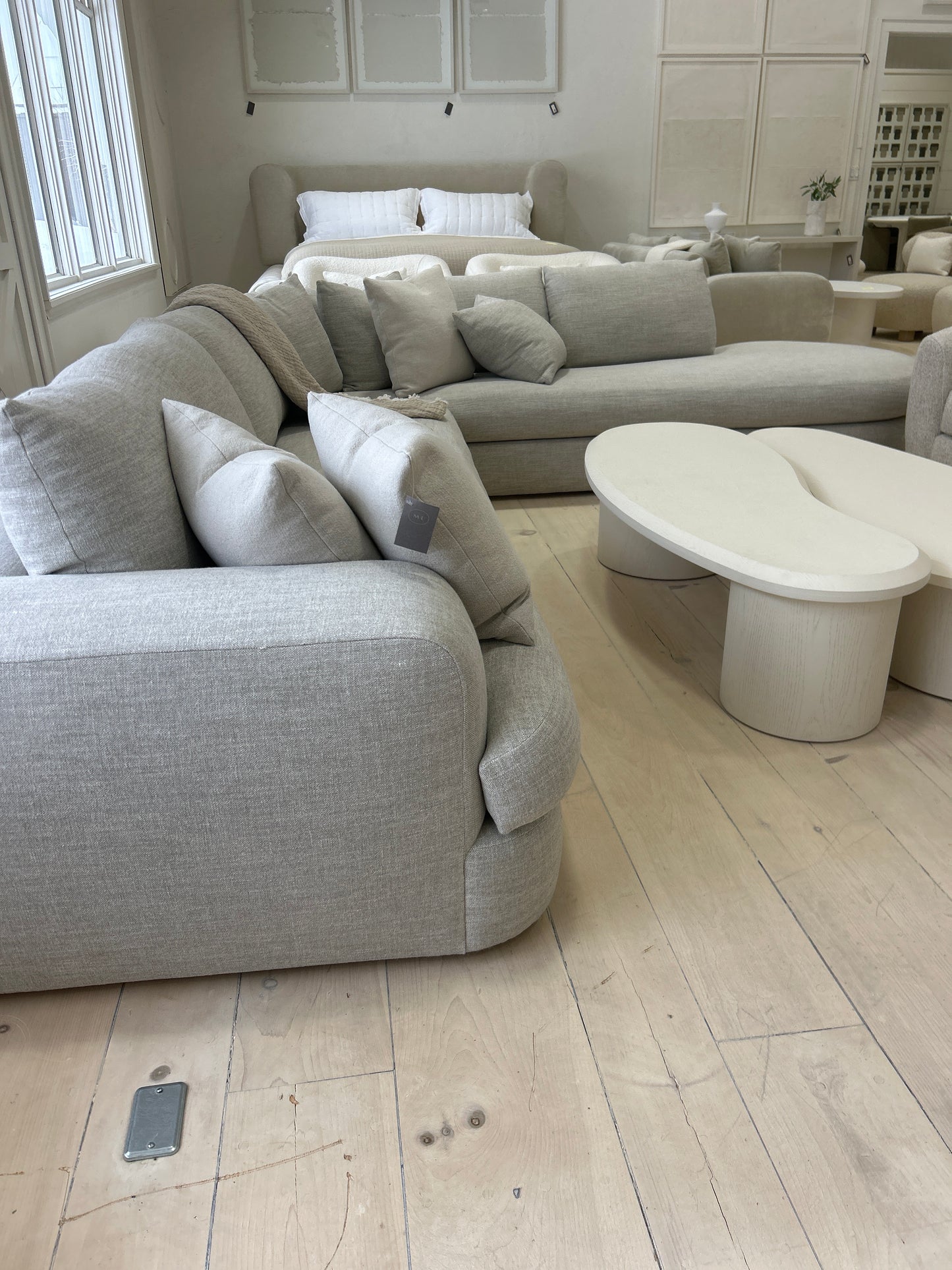Acres Sectional
