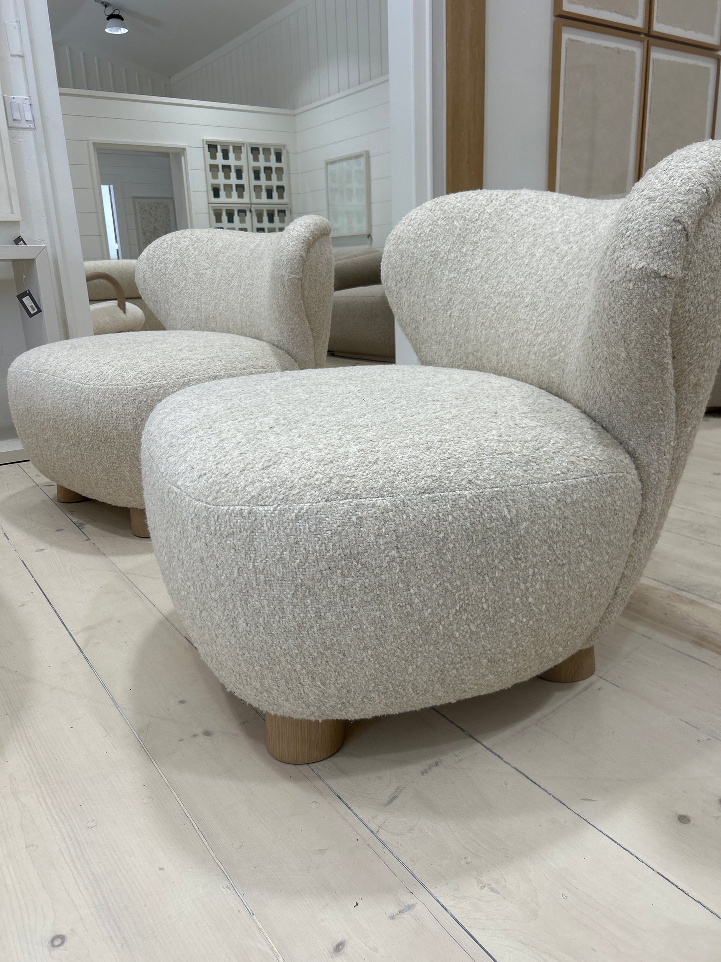 Ward Chair