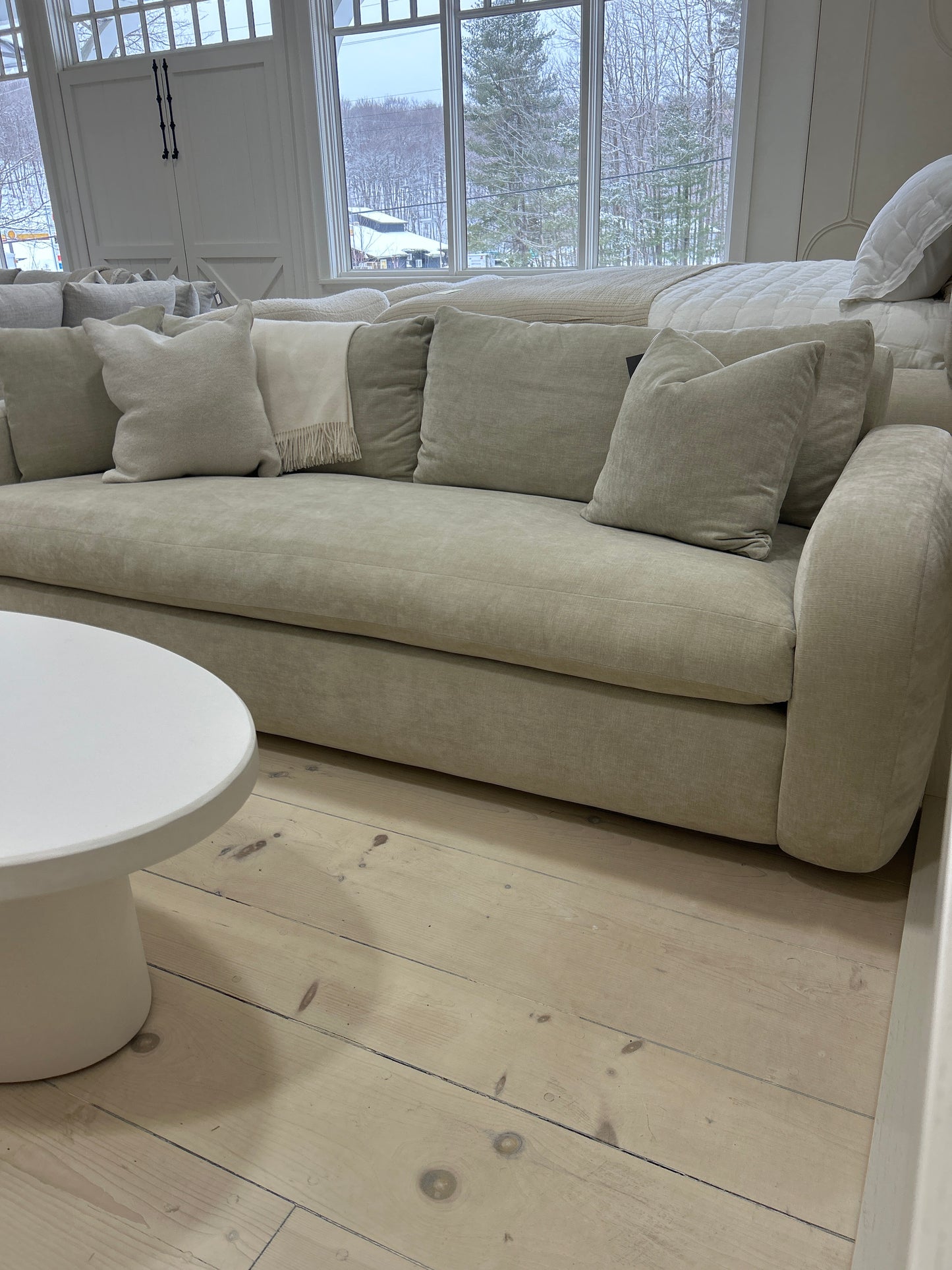 Felix Sofa