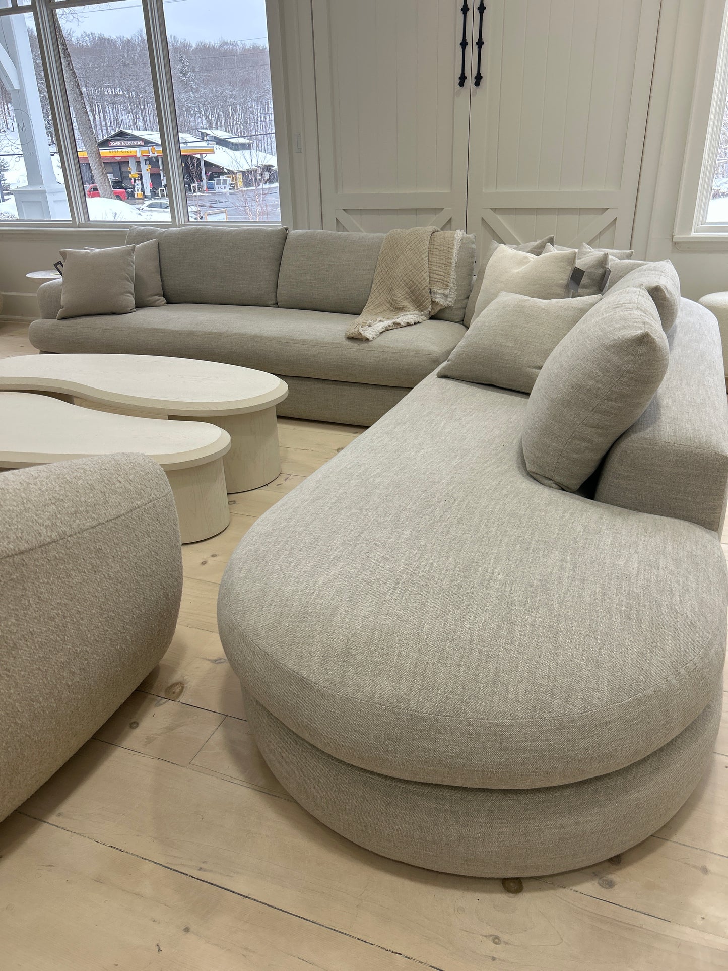 Acres Sectional