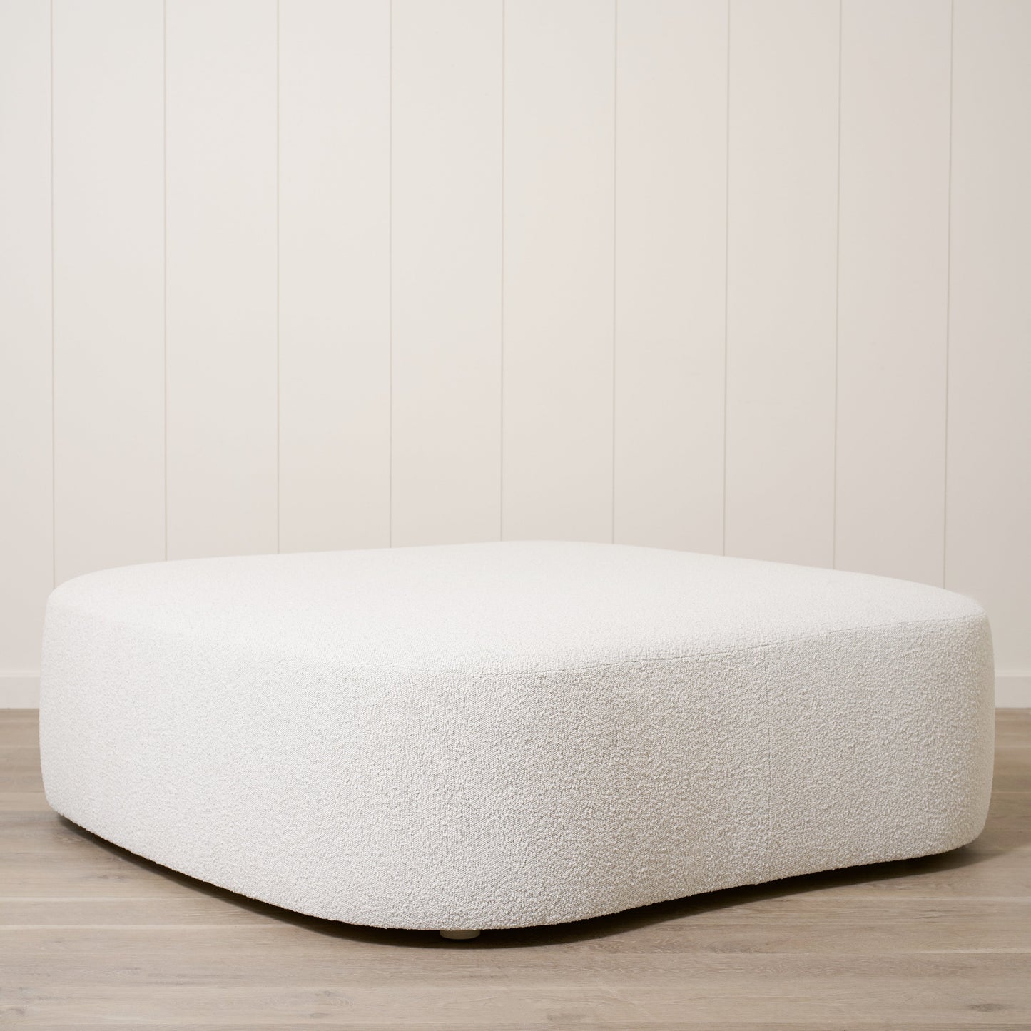 Holly Ottoman With Table