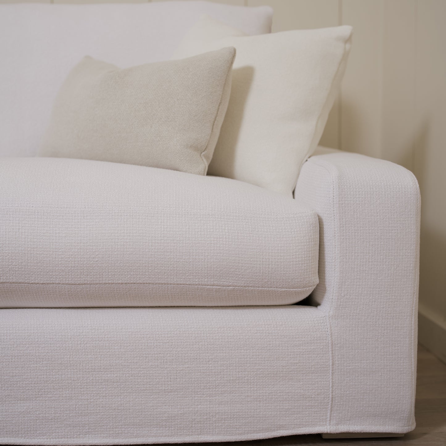 Hugo Sofa