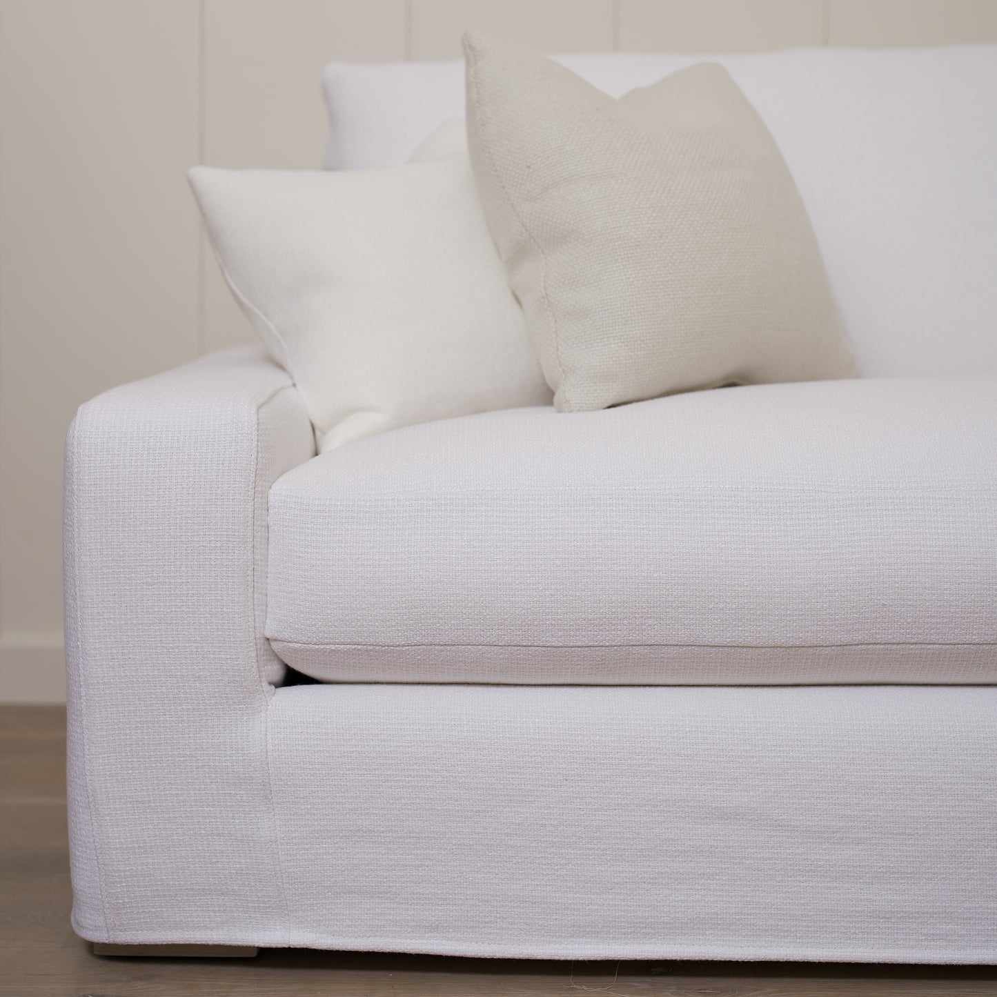Hugo Sofa