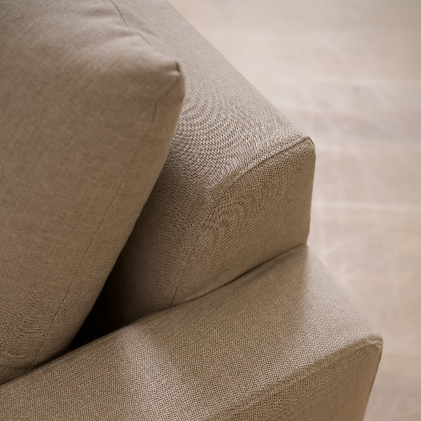 Hugo Sofa