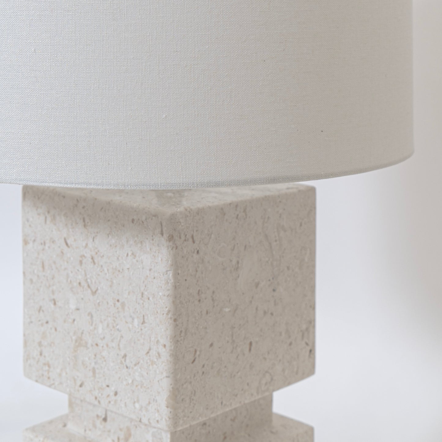 Faro Lamp