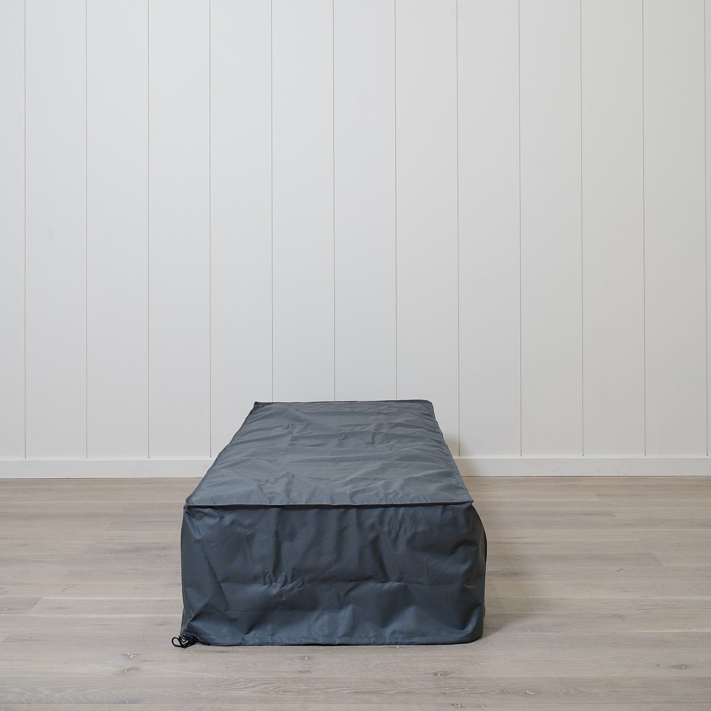 Leon Outdoor Chaise