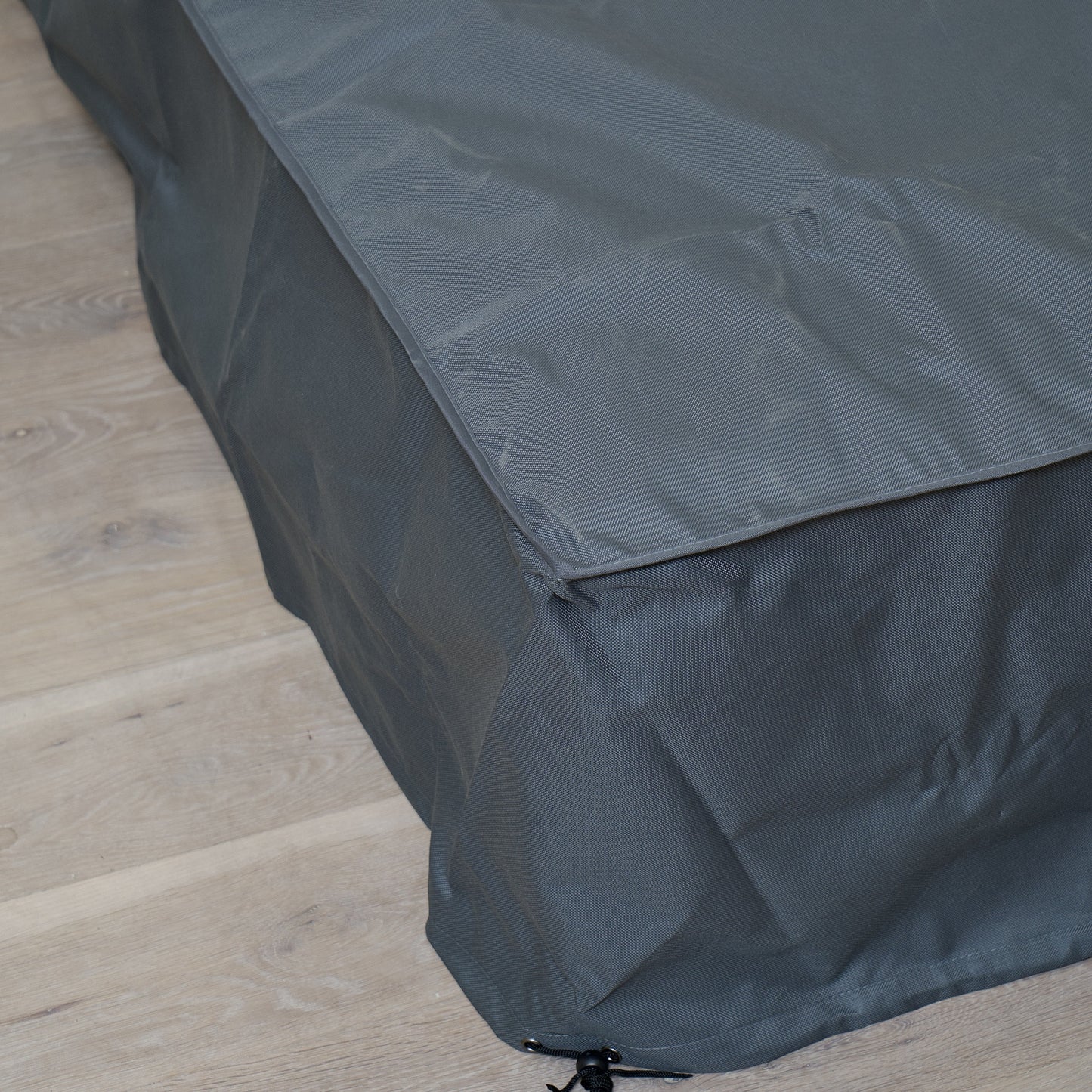 Leon Outdoor Chaise