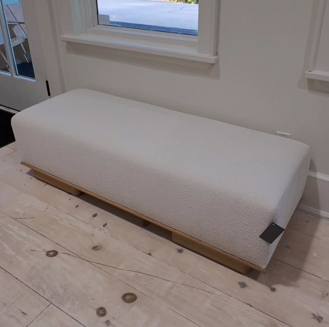 Noah Bench