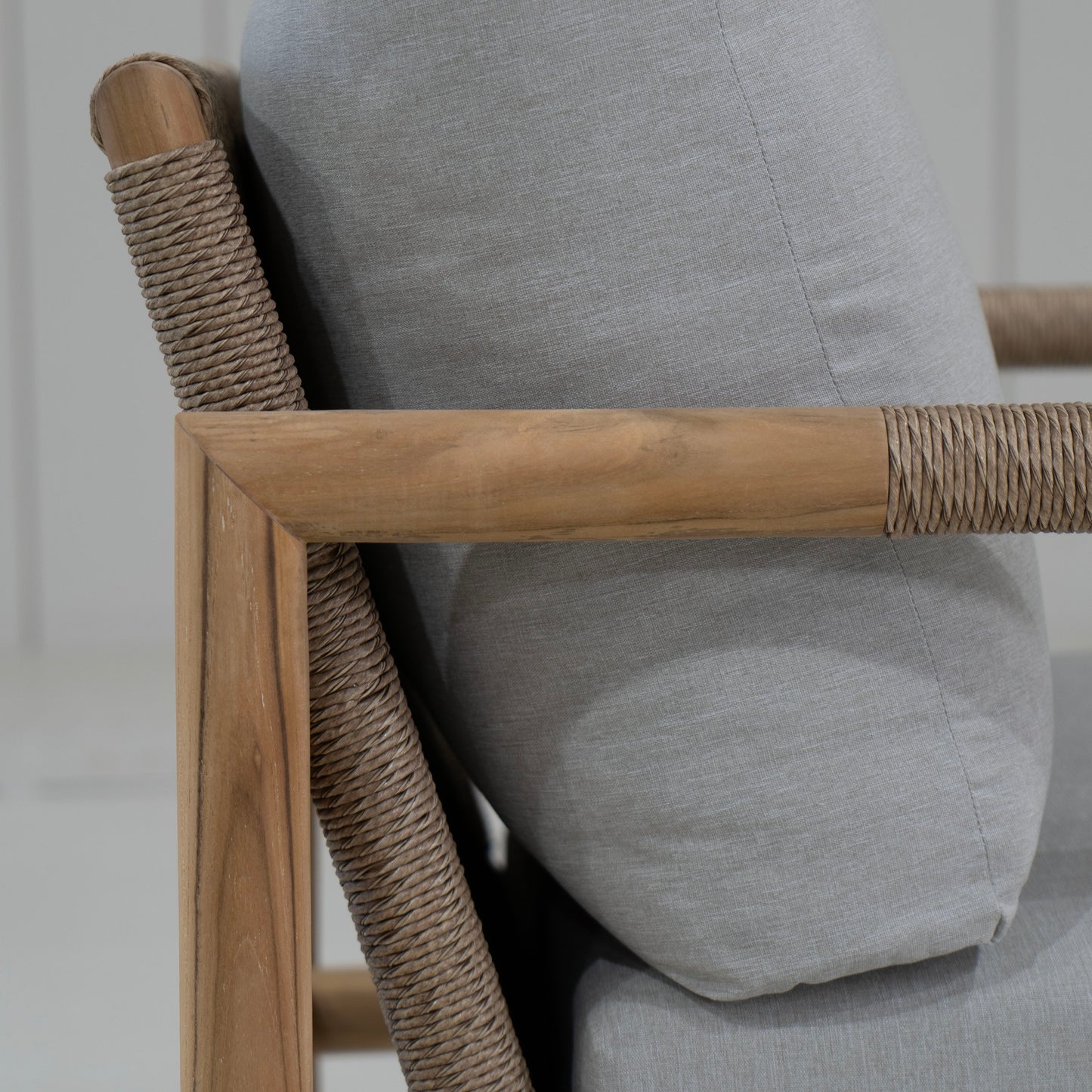Tate Outdoor Chair