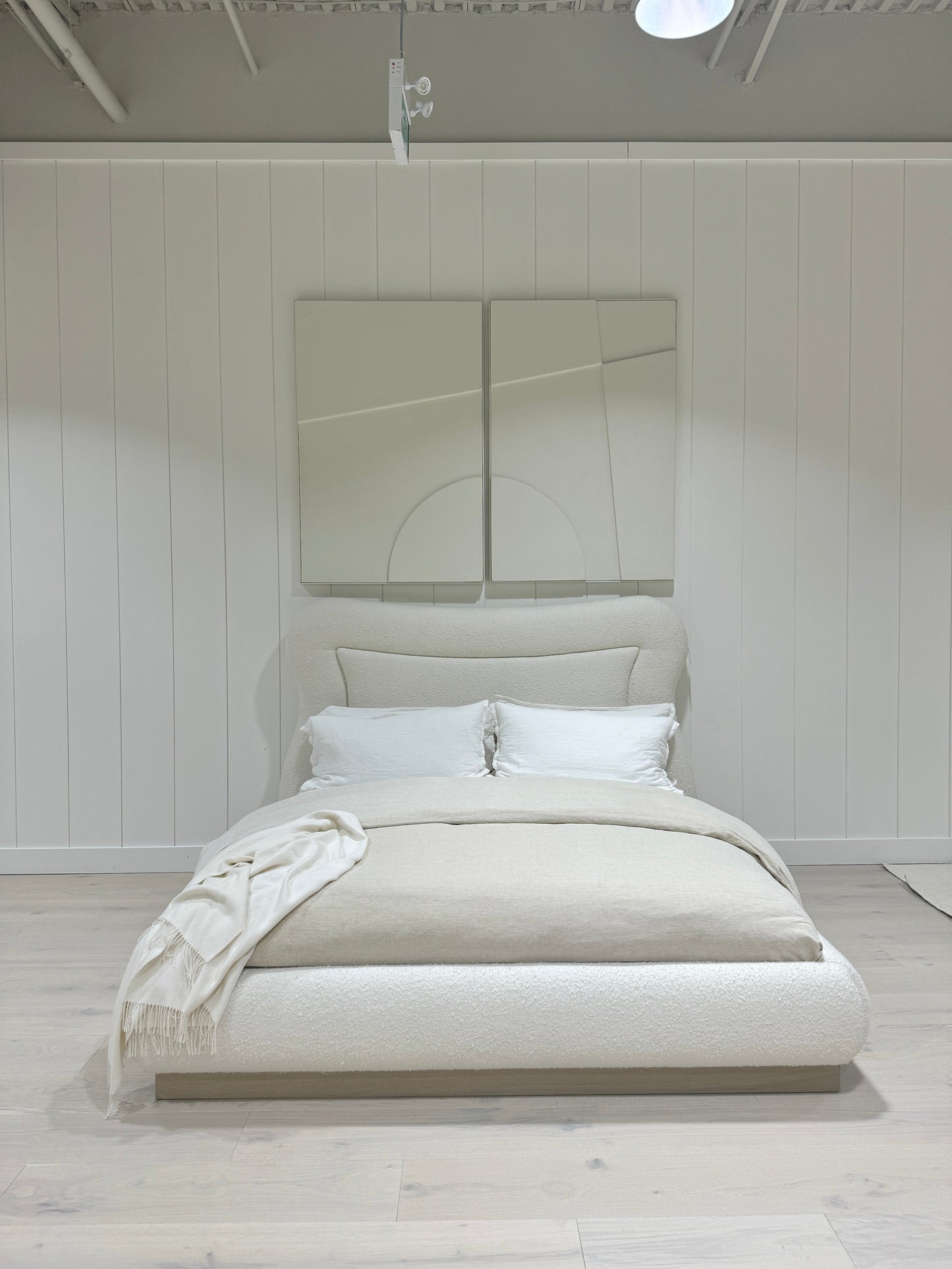Margaret Bed
