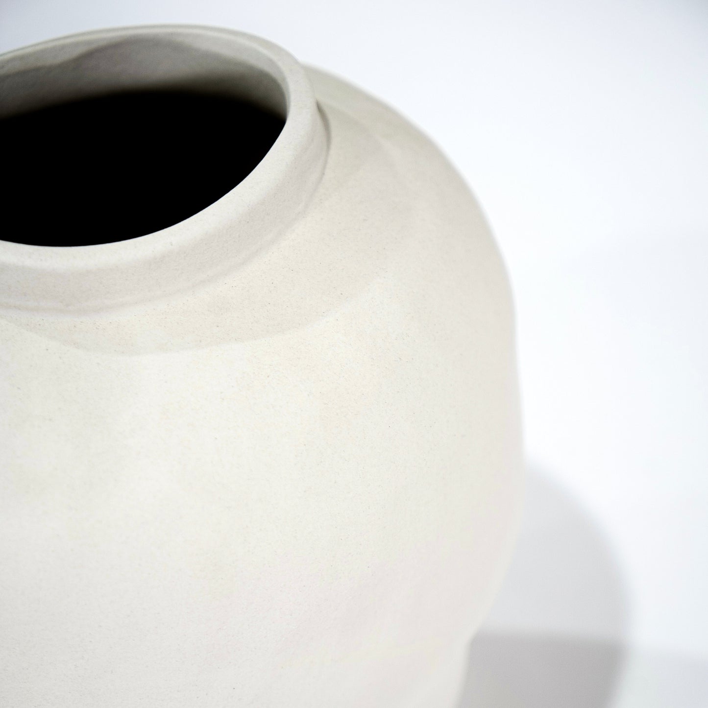 Canzo Vase