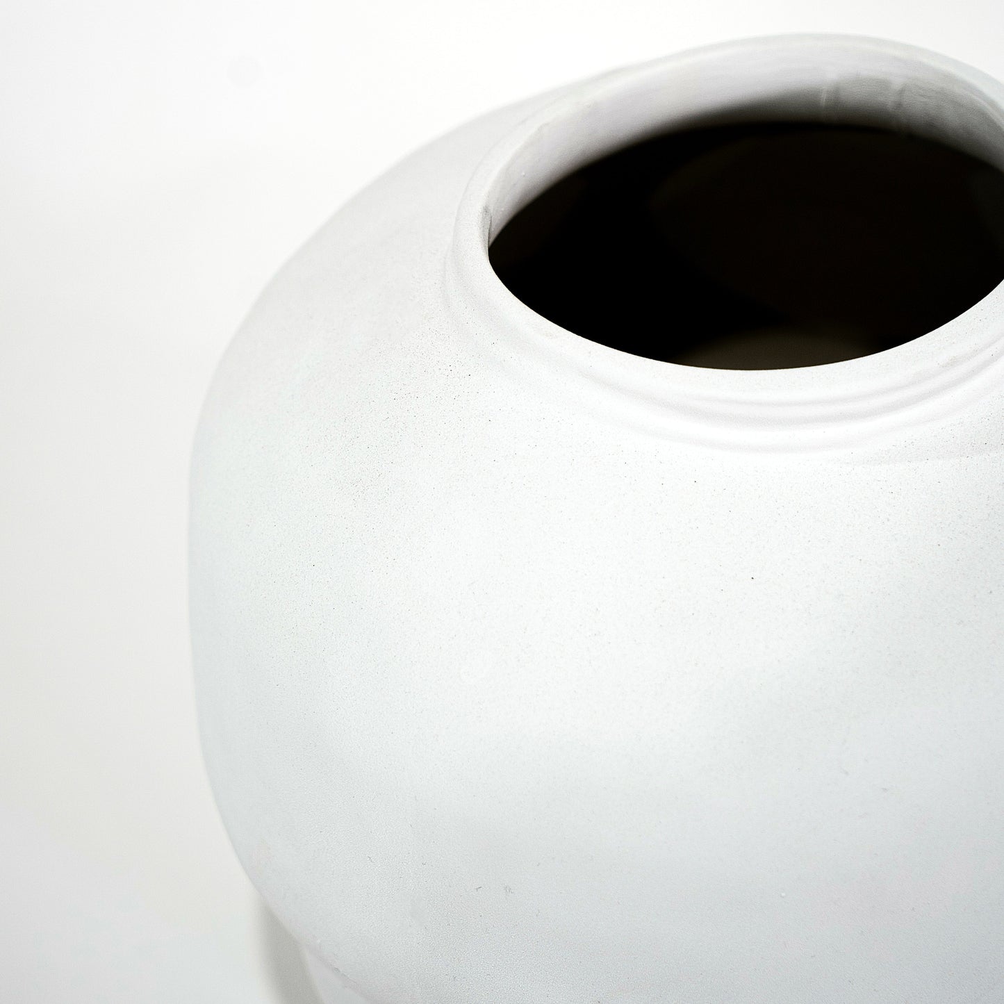 Canzo Vase
