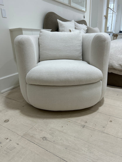 Cove Chair