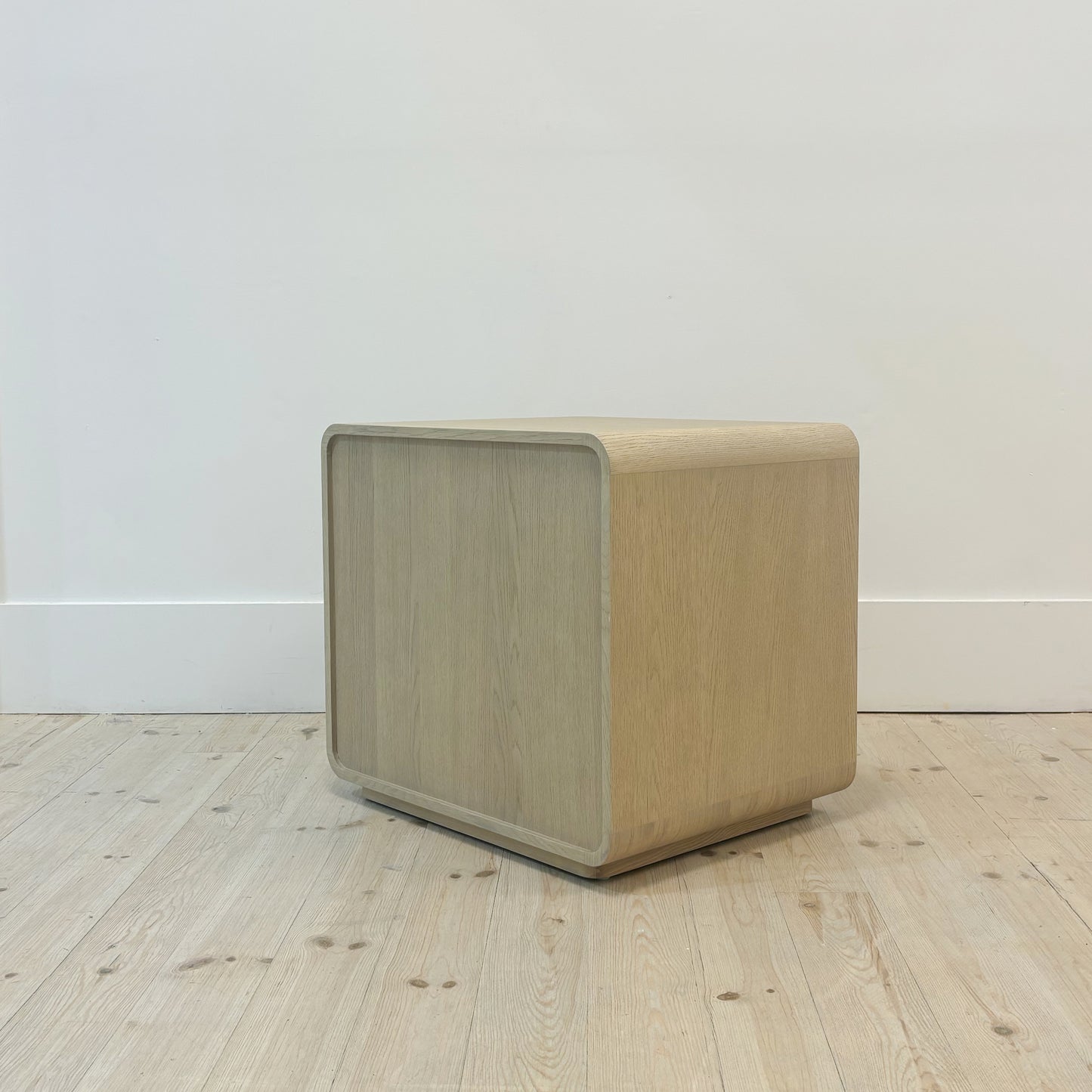 Noelle Nightstand