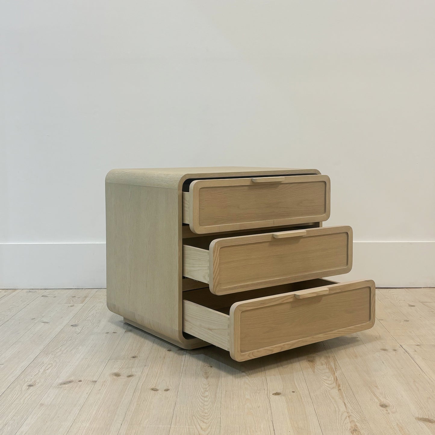 Noelle Nightstand