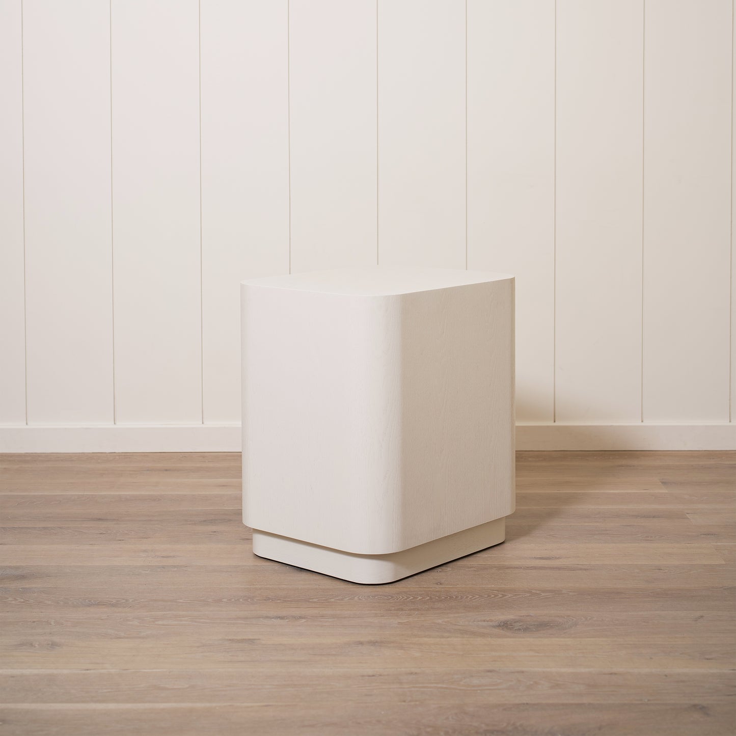 Sierra Flat Nightstand