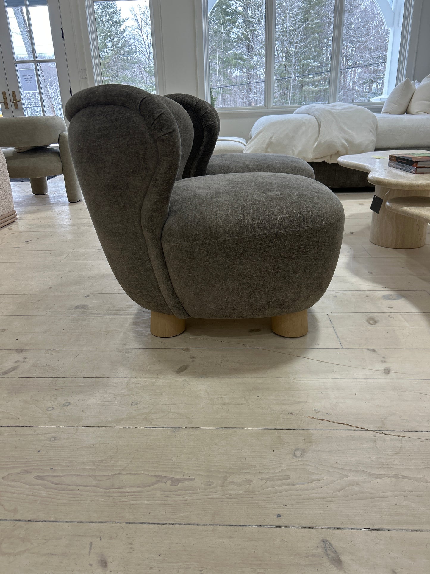 Ward Chair
