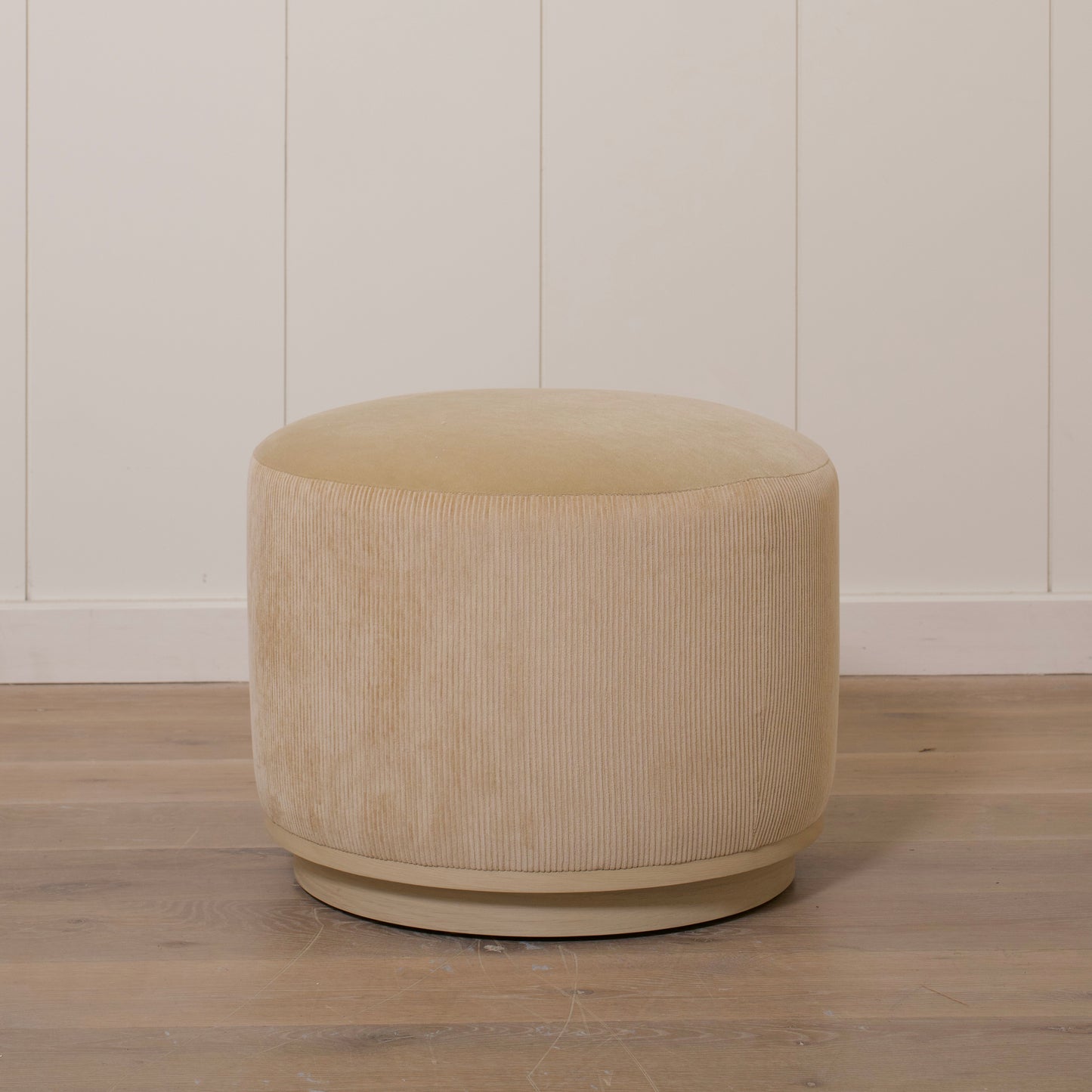 Noah Round Ottoman