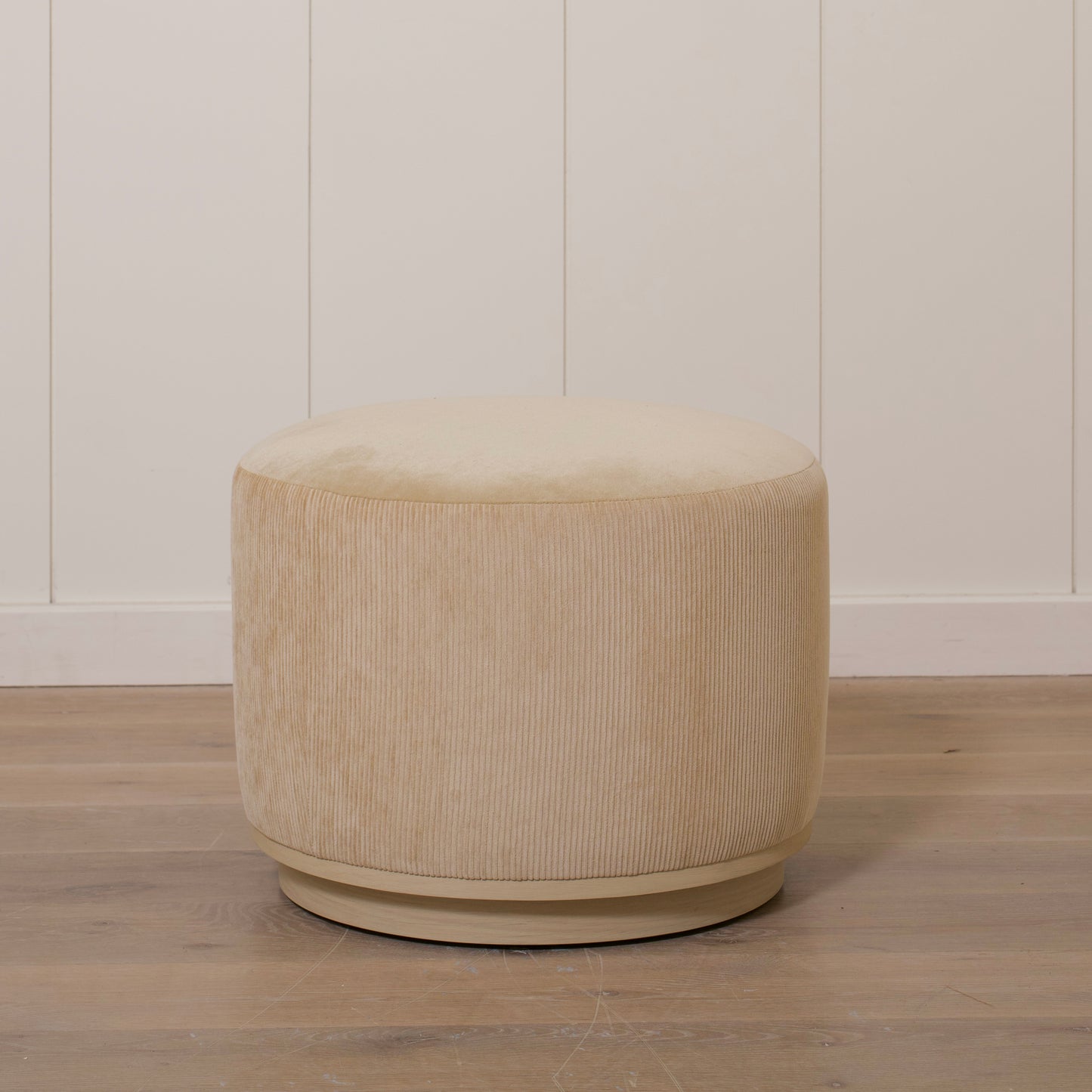 Noah Round Ottoman