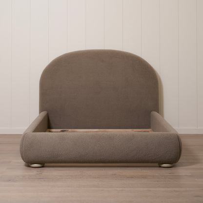 Chandler Bed