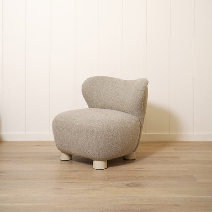 Ward Chair