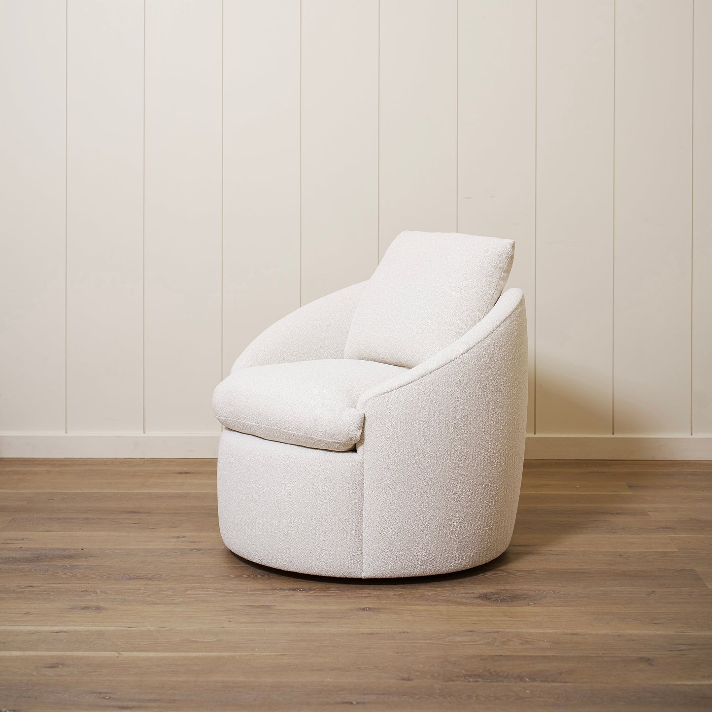 As Shown in Marsh Cream