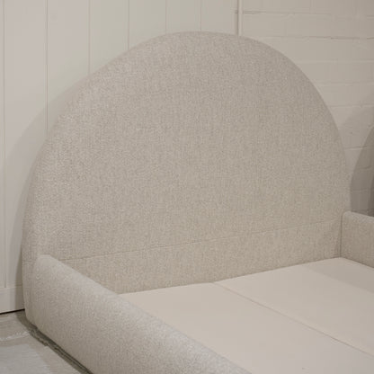 Demi Bed