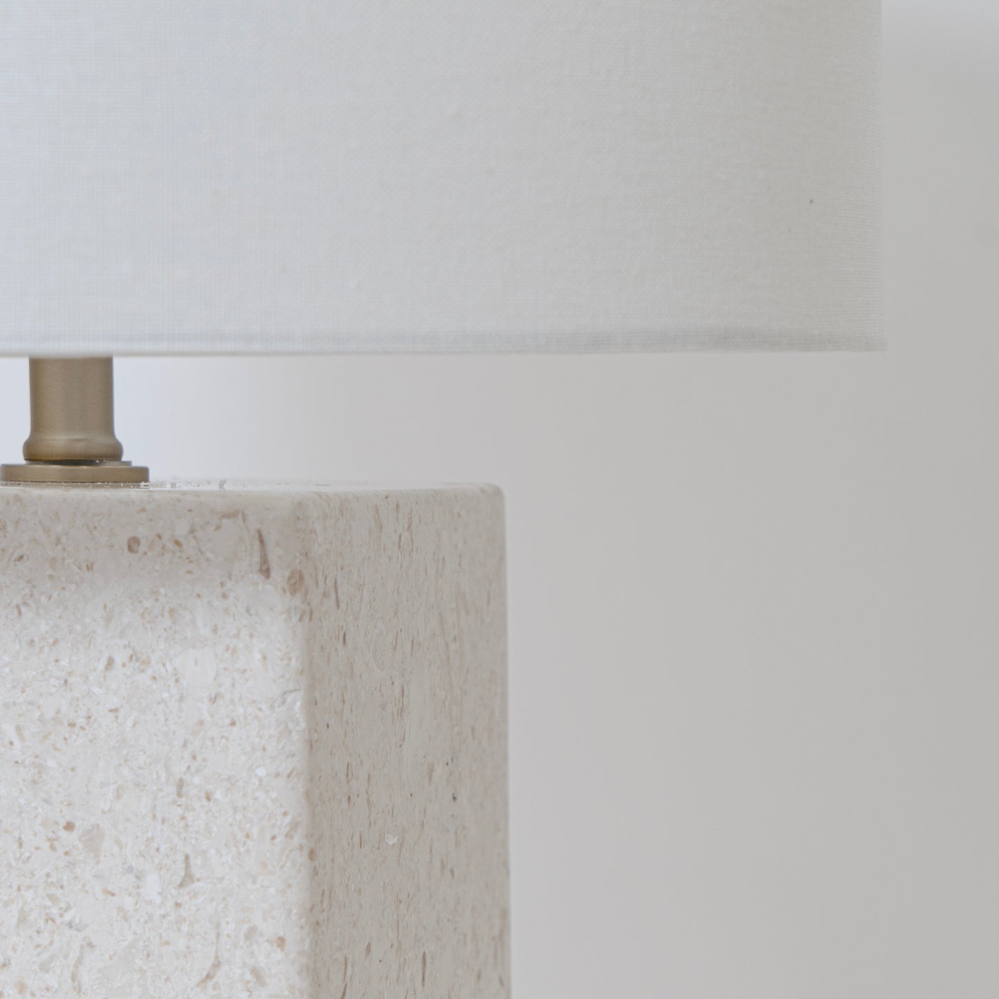 Faro Lamp