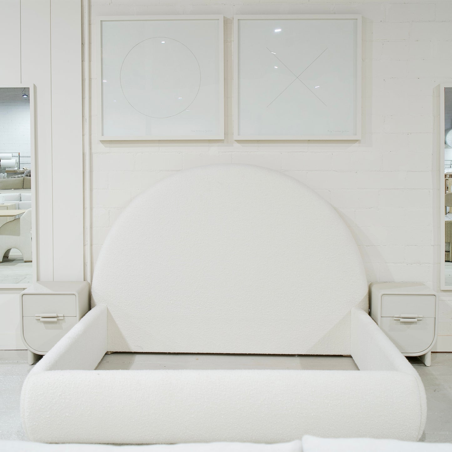 Demi Bed
