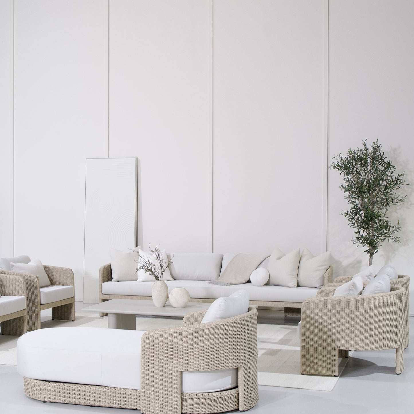 Ivy Outdoor Chaise