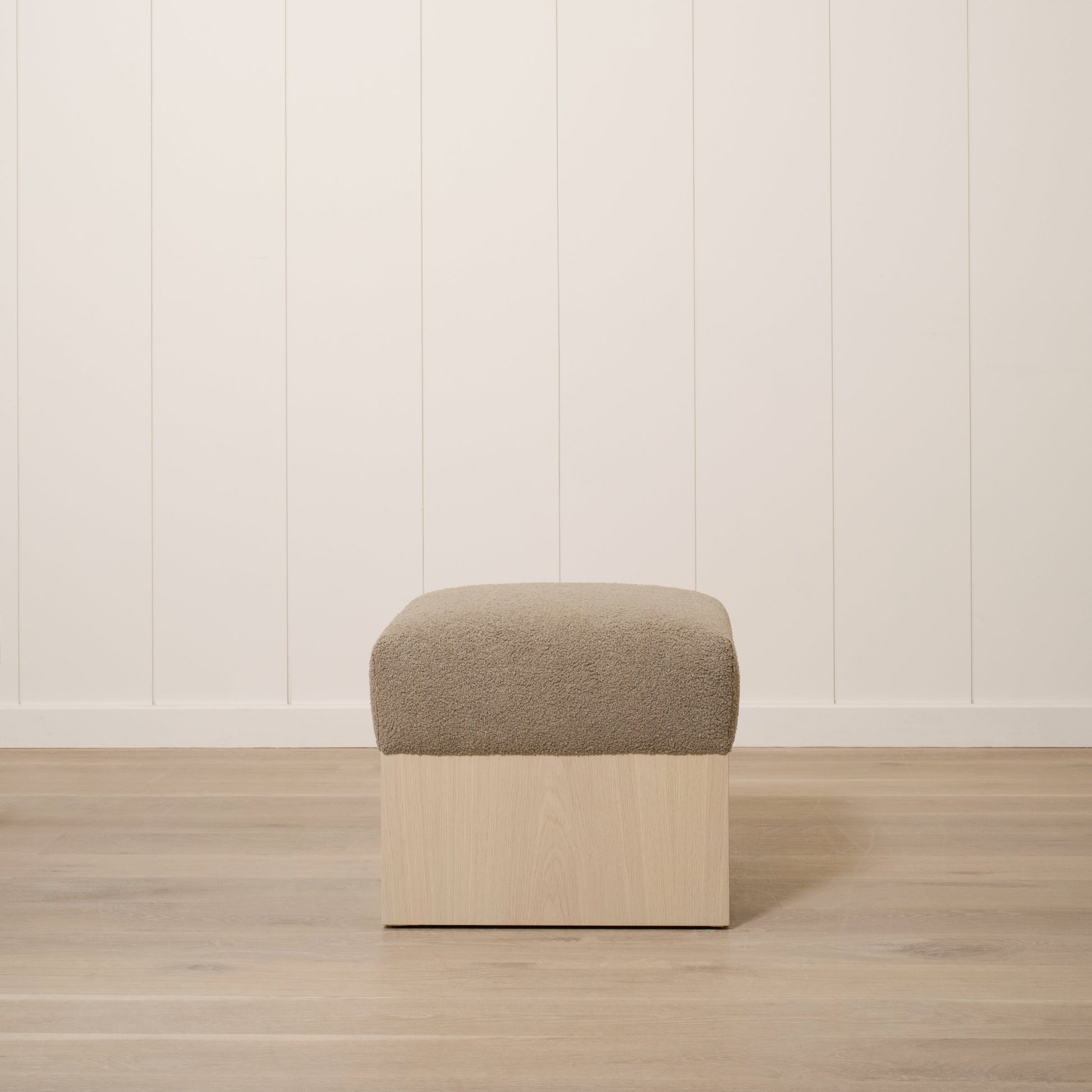 As Shown: 21"L x 21"D x 18"H | Fabric: Peak Cocoa | Material: Solid & Engineered Oak | Finish: Sand