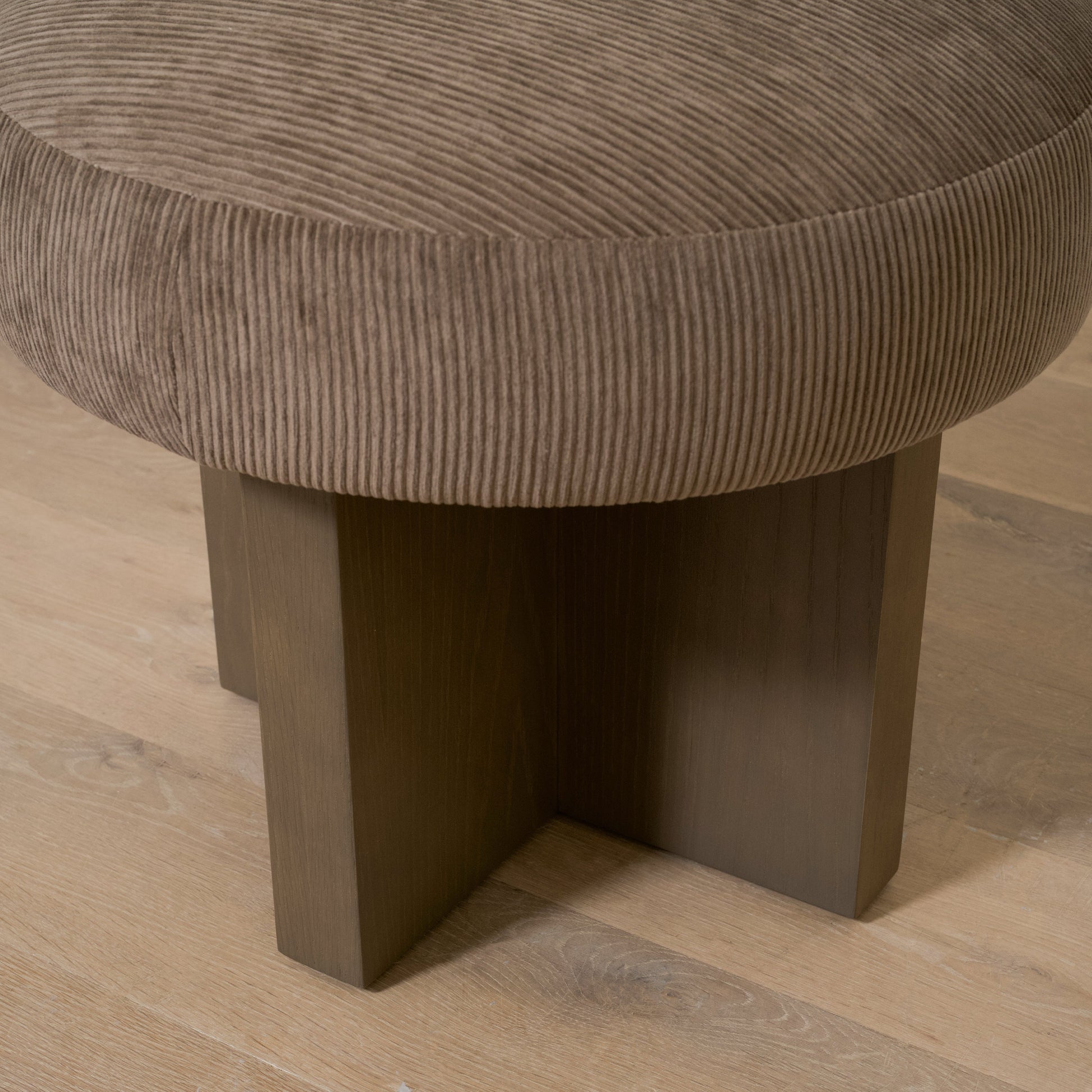 As Shown: 21"Dia x 19"H | Fabric: Mila Driftwood | Material: Solid & Engineered Oak | Finish: Chestnut