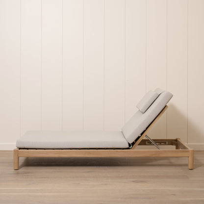 Toria Outdoor Chaise Lounger
