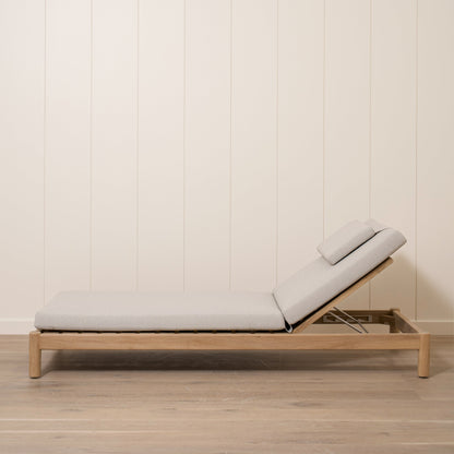 Toria Outdoor Chaise Lounger