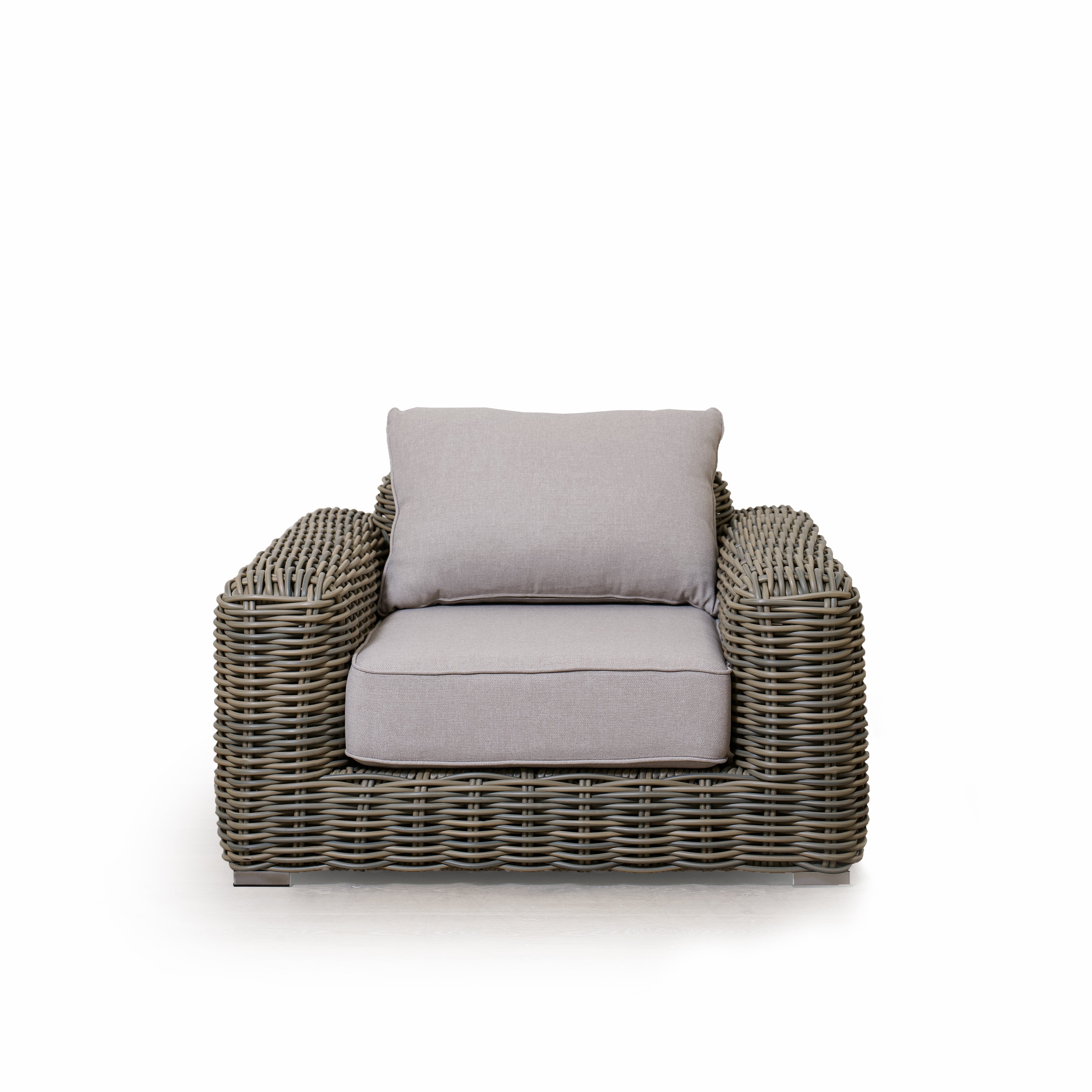 Wren Outdoor Chair – Muskoka Living - Canada