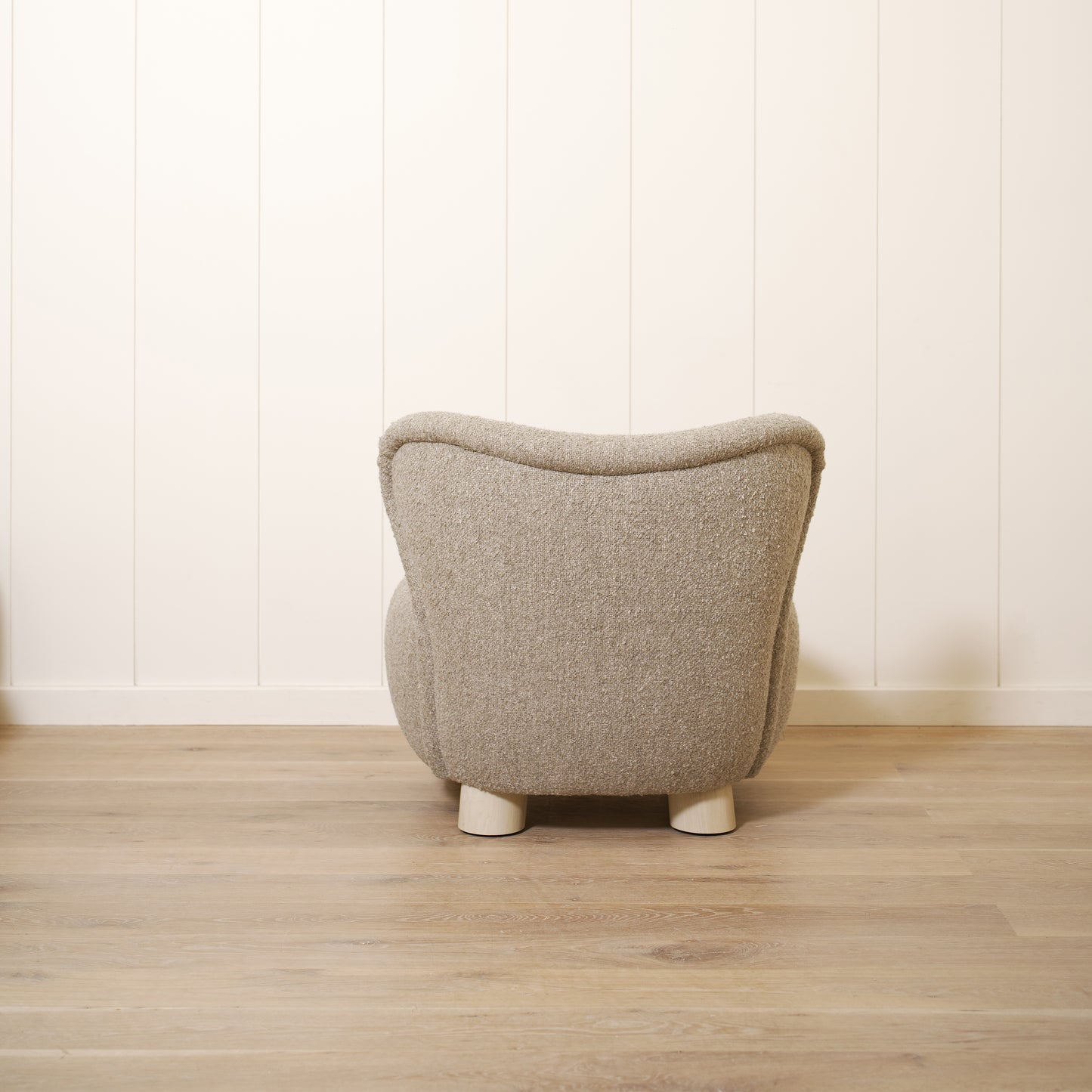 Ward Chair