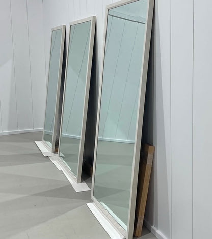 Mirrors Custom